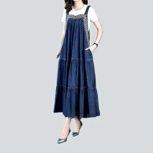 Bell-shaped embroidered denim dress