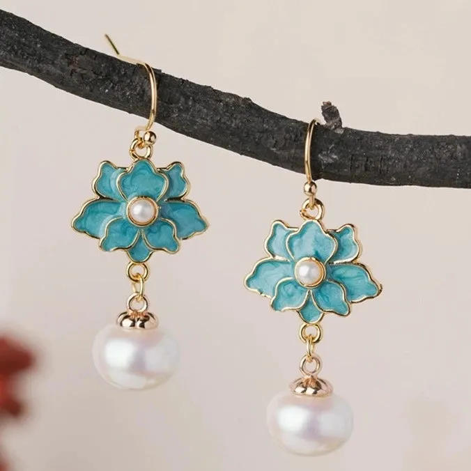 Dangle Earrings: Blue Lotus