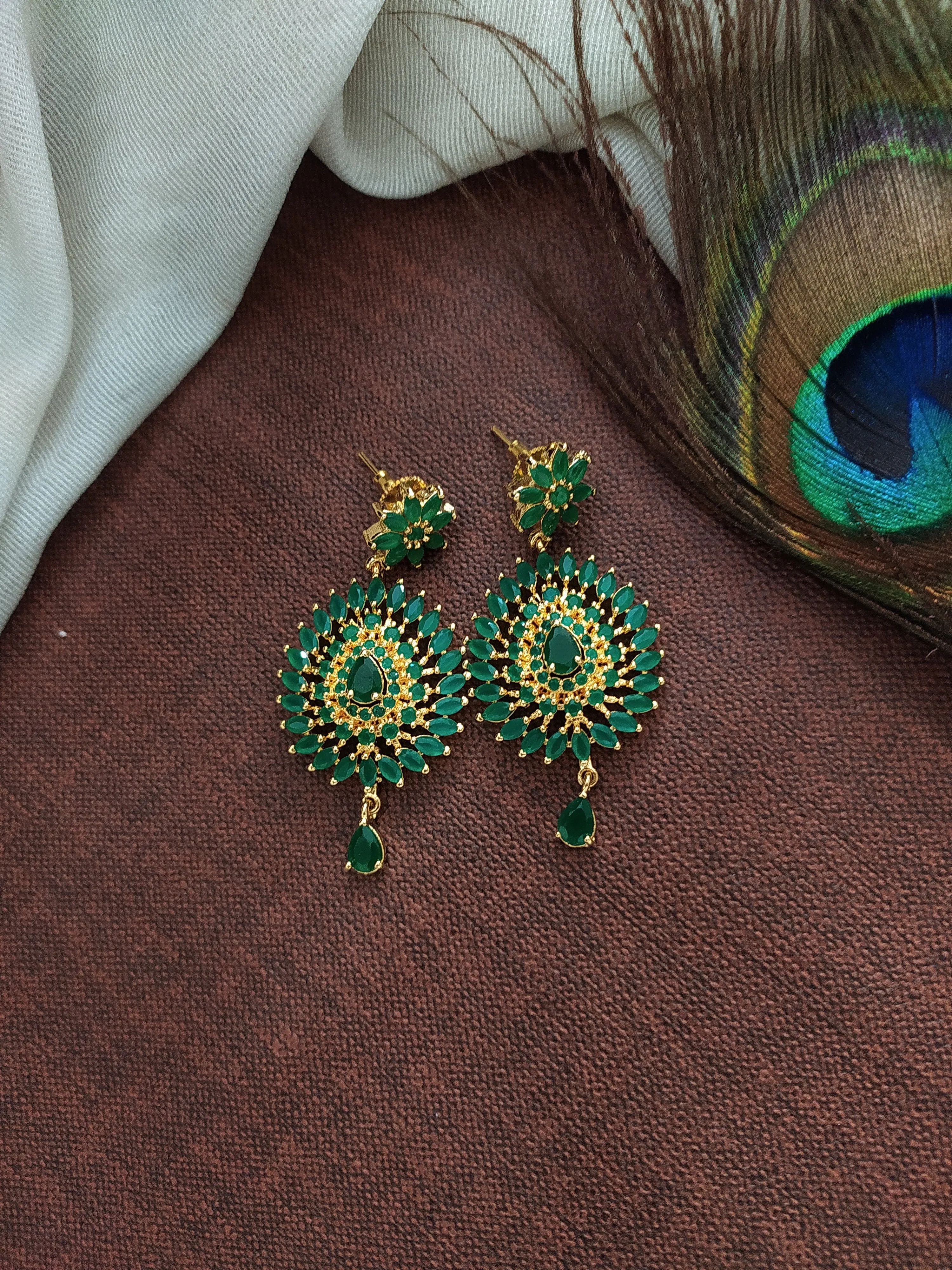 Gold-Plated Zircon Long Haram Set in Diamond-Look Colors: Emerald, Ruby, and Black