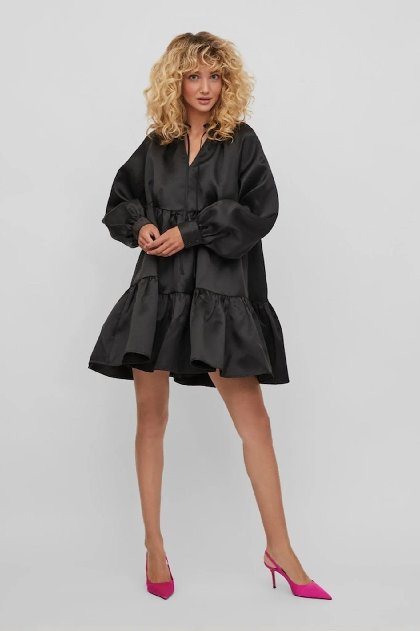 Shina Short Dress - Black